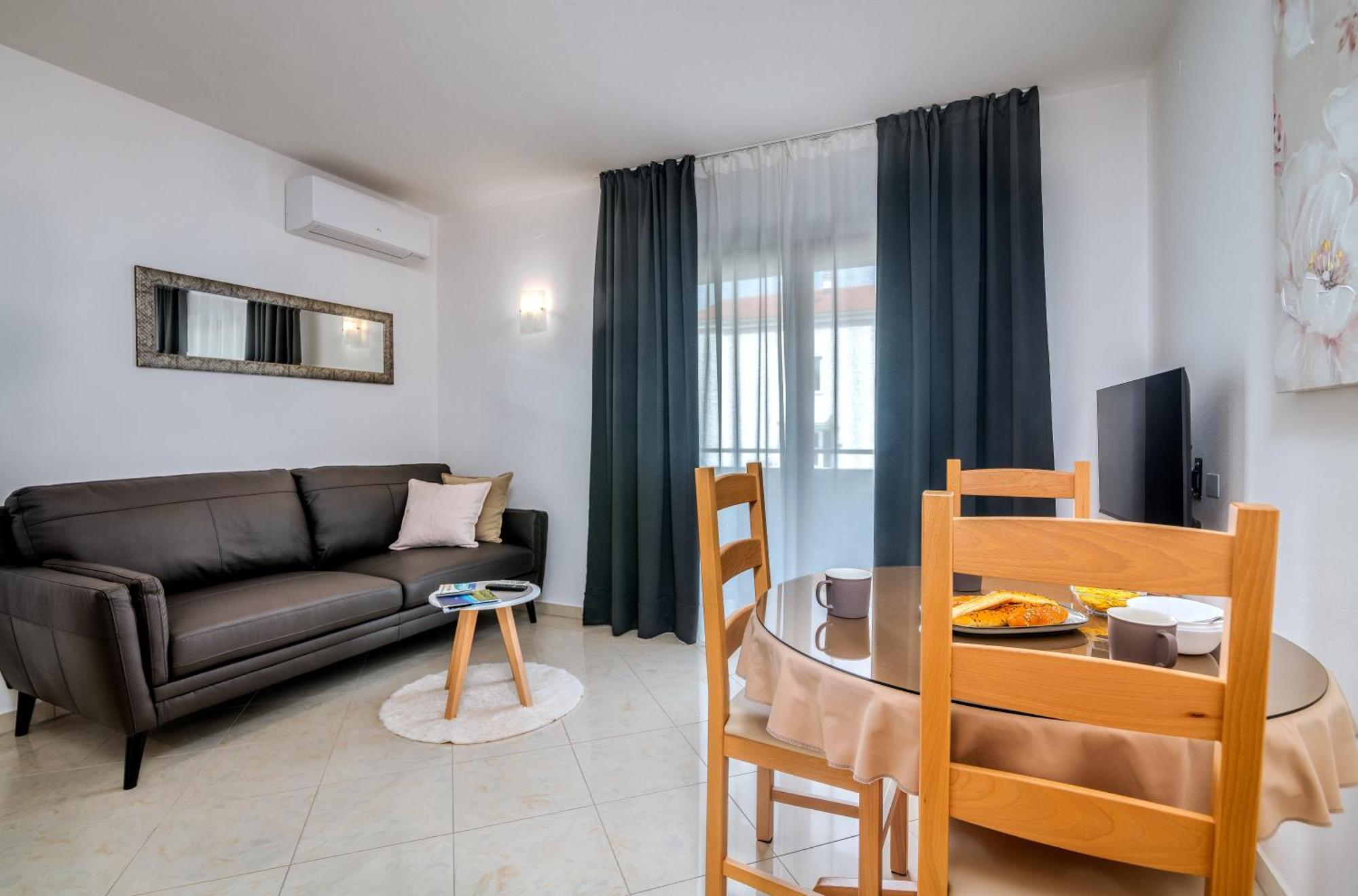 Apartments Kvarner Malinska Eksteriør billede